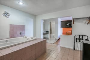 thumbnail: Room amenity