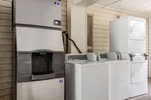 thumbnail: Laundry room