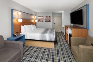 thumbnail: Room