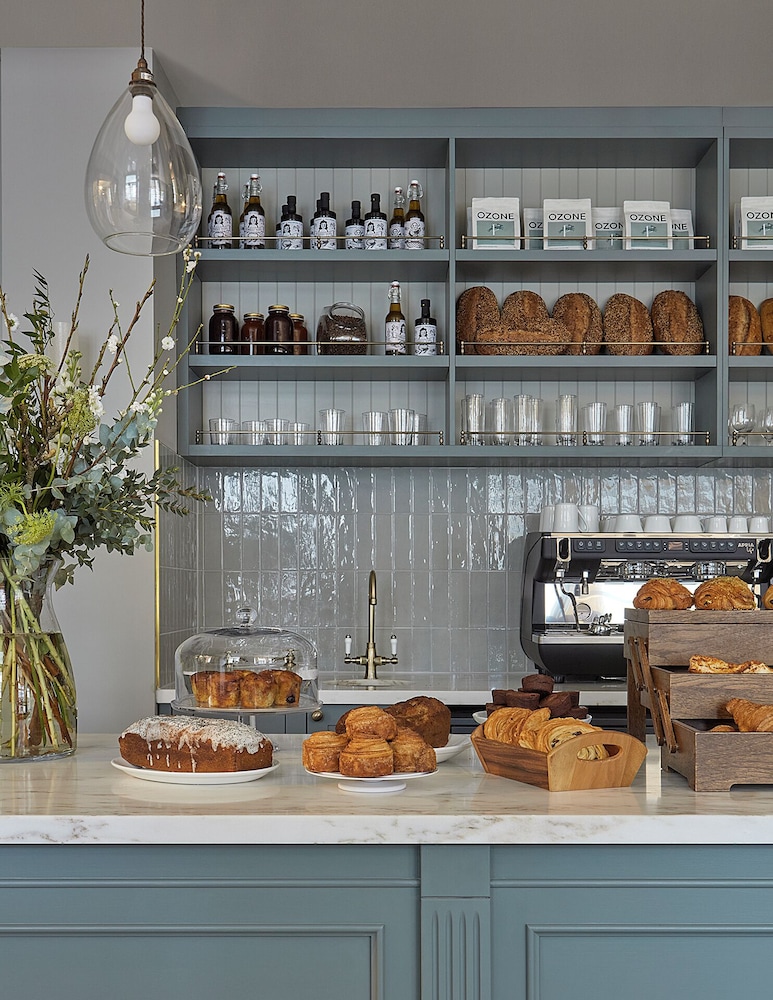 Cafe