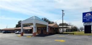 thumbnail: Exterior