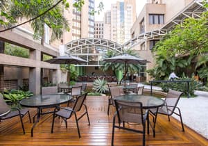 thumbnail: Outdoor dining