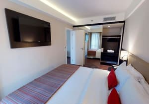 thumbnail: Room