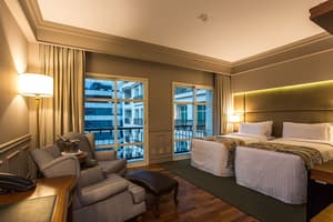 thumbnail: Room