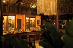 thumbnail: Bar (on property)