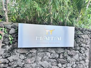 thumbnail: Property entrance