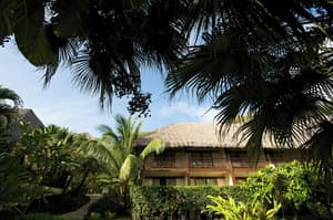 thumbnail: Exterior