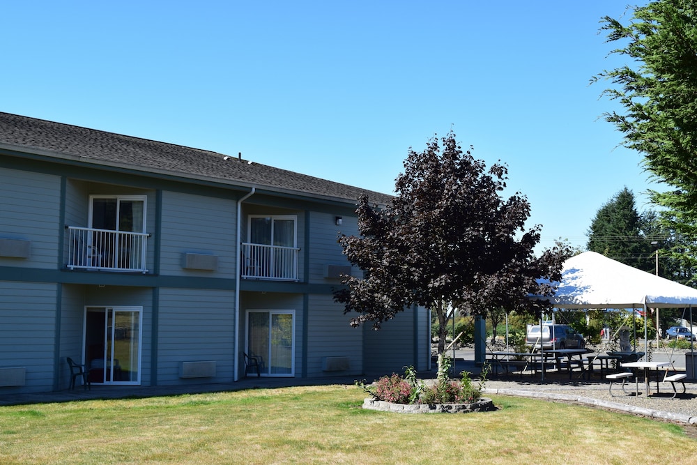 BBQ/picnic area