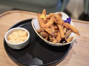 thumbnail: Restaurant