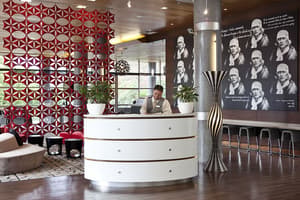 thumbnail: Reception