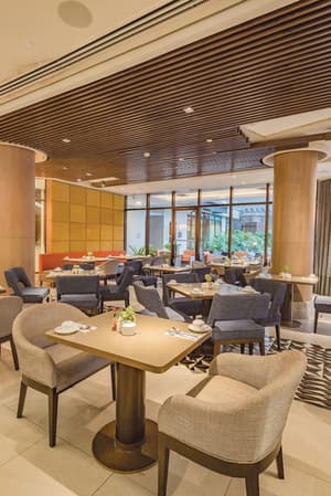thumbnail: Restaurant