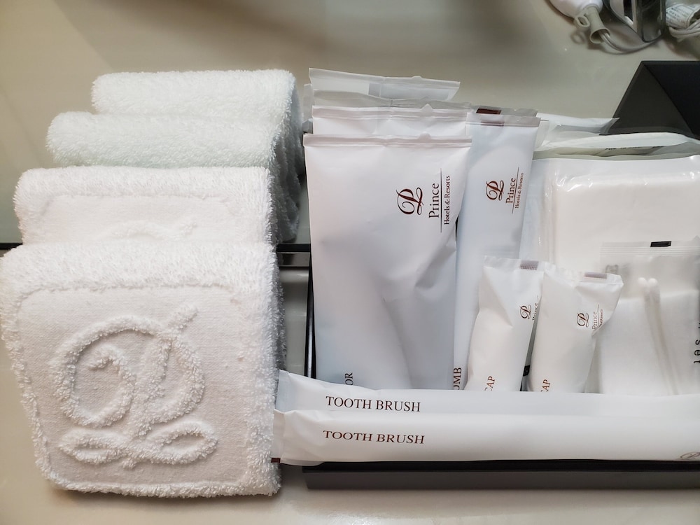 Bathroom amenities