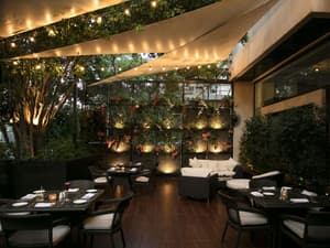thumbnail: Restaurant