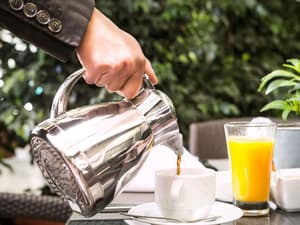 thumbnail: Breakfast area