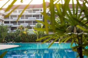 thumbnail: Outdoor pool