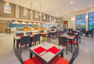 thumbnail: Restaurant