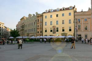 thumbnail: Exterior