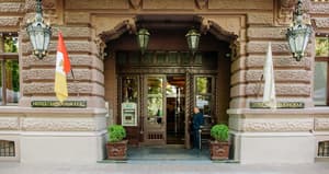 thumbnail: Property entrance