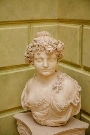 thumbnail: Interior detail