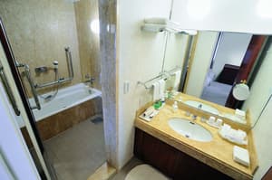 thumbnail: Bathroom