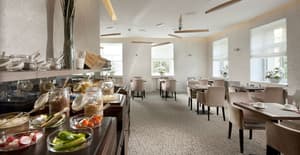thumbnail: Breakfast area