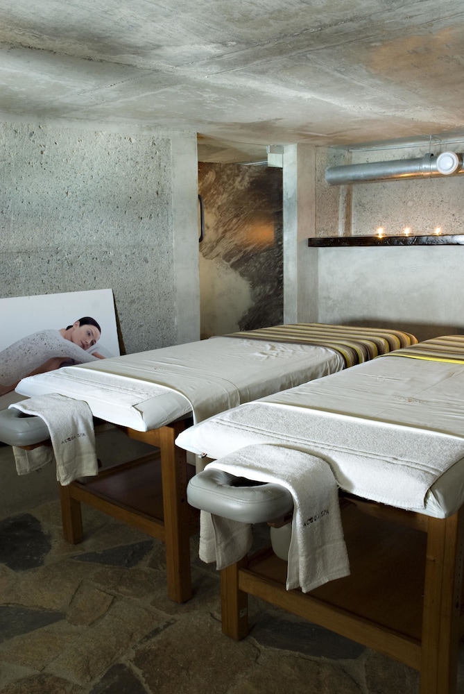 Treatment room