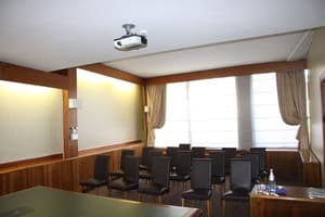 thumbnail: Business center