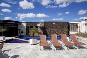 thumbnail: Sundeck
