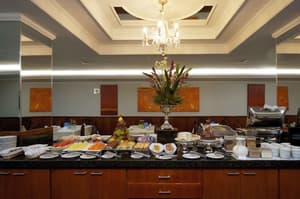 thumbnail: Buffet