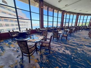 thumbnail: Business center