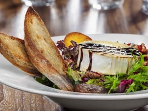 thumbnail: Restaurant