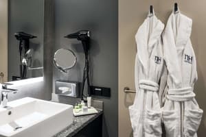 thumbnail: Bathroom