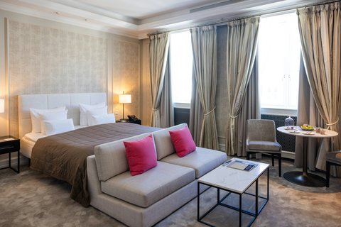Superior Junior Suite