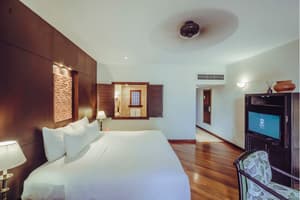 thumbnail: Room