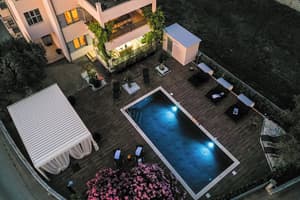 thumbnail: Pool