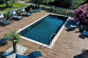 thumbnail: Pool