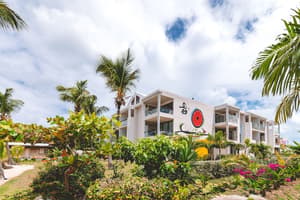 thumbnail: Front of property