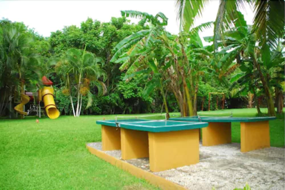 Children's play area - outdoor