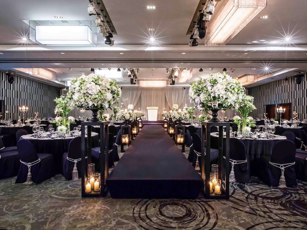 Indoor wedding