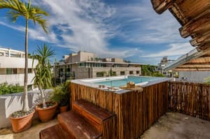 thumbnail: Rooftop pool