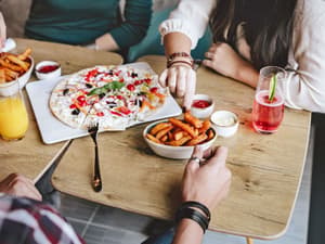 thumbnail: Restaurant