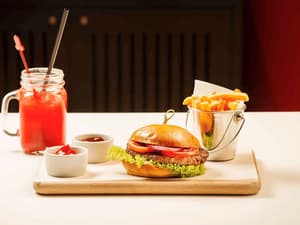 thumbnail: Restaurant