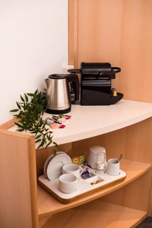 thumbnail: Coffee and/or coffee maker