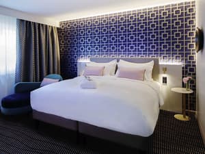 thumbnail: Room
