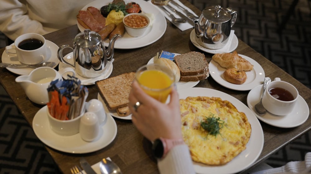Breakfast meal