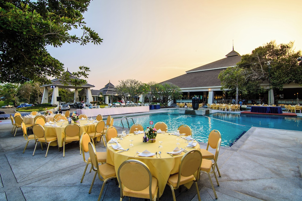 Outdoor banquet area