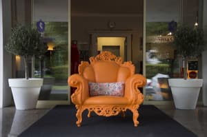 thumbnail: Property entrance