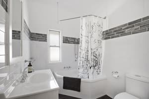thumbnail: Bathroom