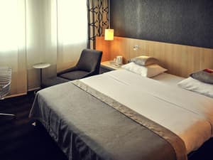 thumbnail: Room