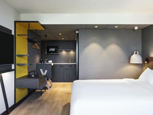 thumbnail: Room
